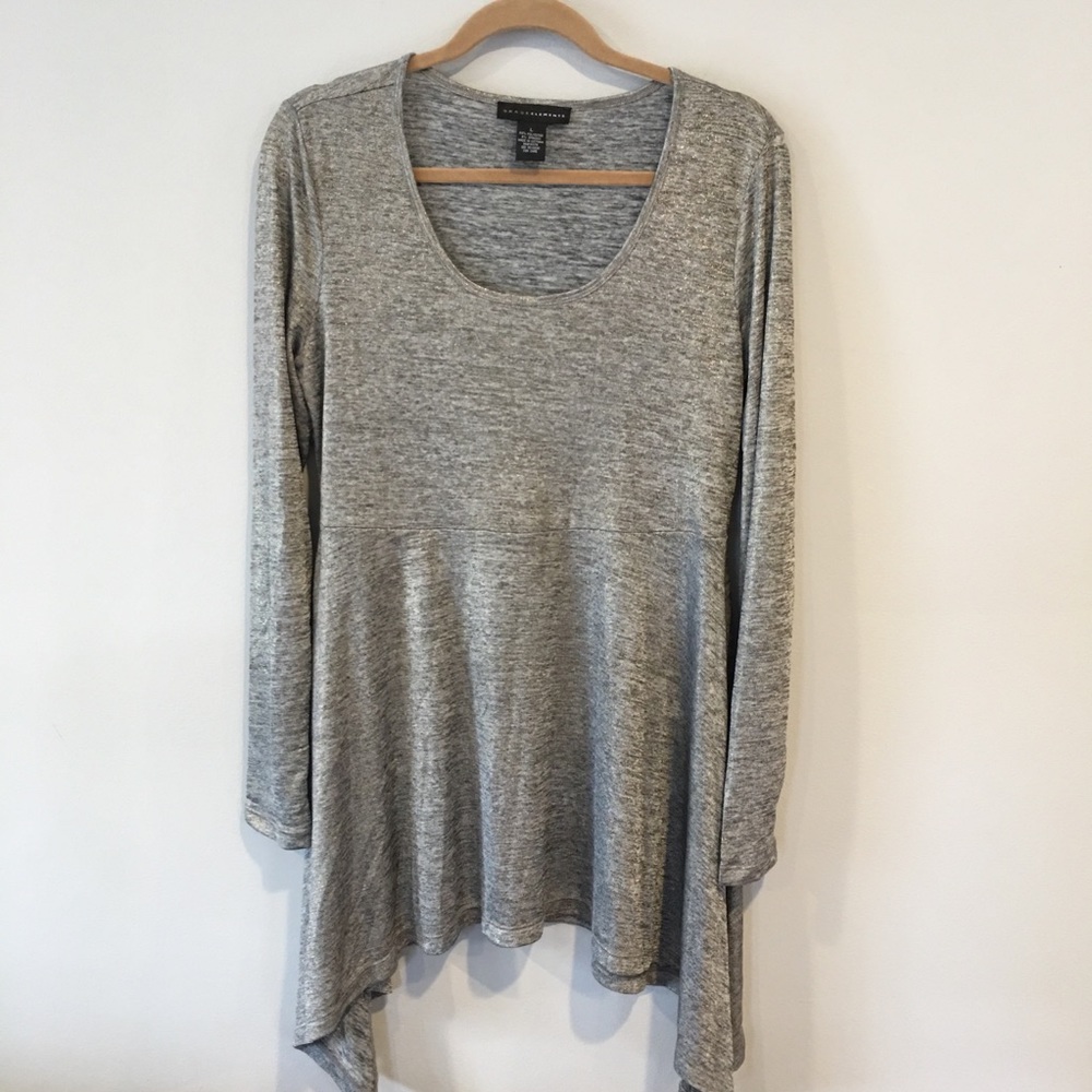 Gray/silver top